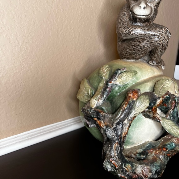Vintage MCM Large Longevity Peach Ceramic Sculpture w Monkey Seated on Top - Picture 5 of 10